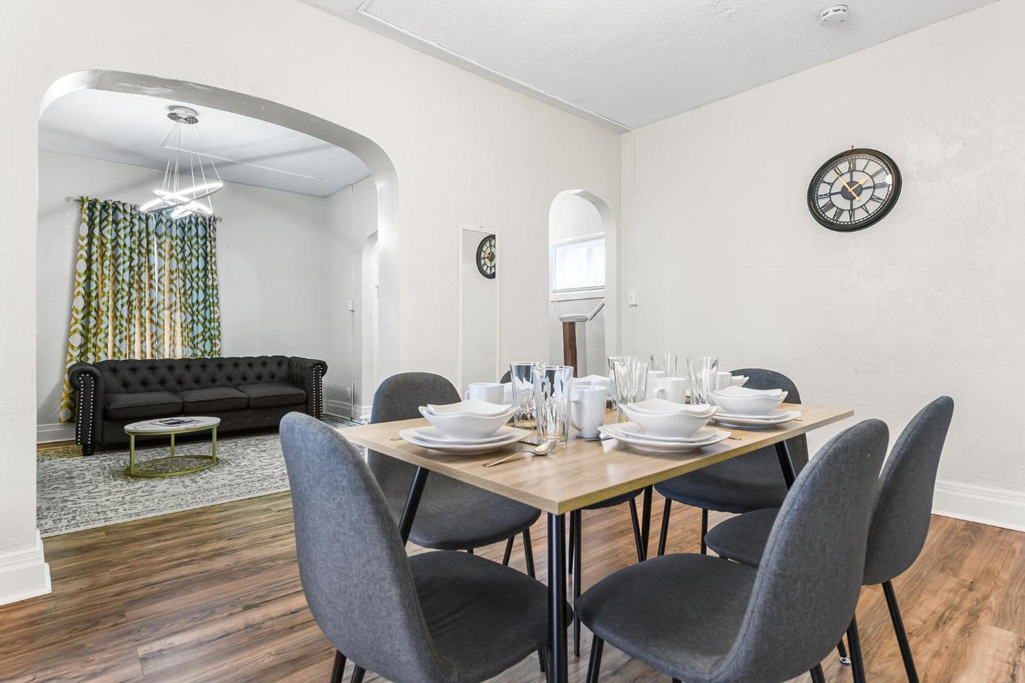 Contemporary Urban Home Niagara Falls Ngoại thất bức ảnh