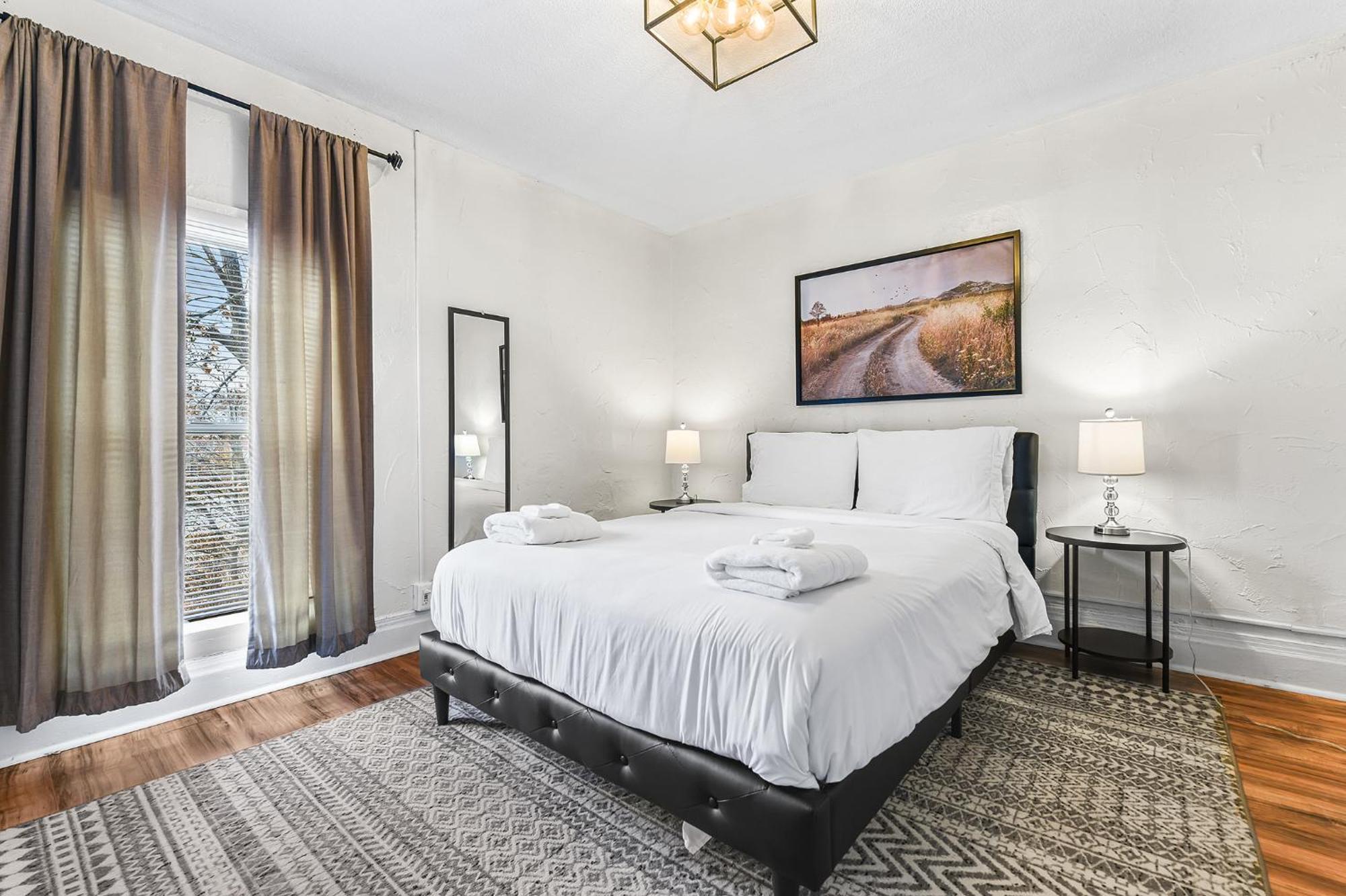 Contemporary Urban Home Niagara Falls Ngoại thất bức ảnh